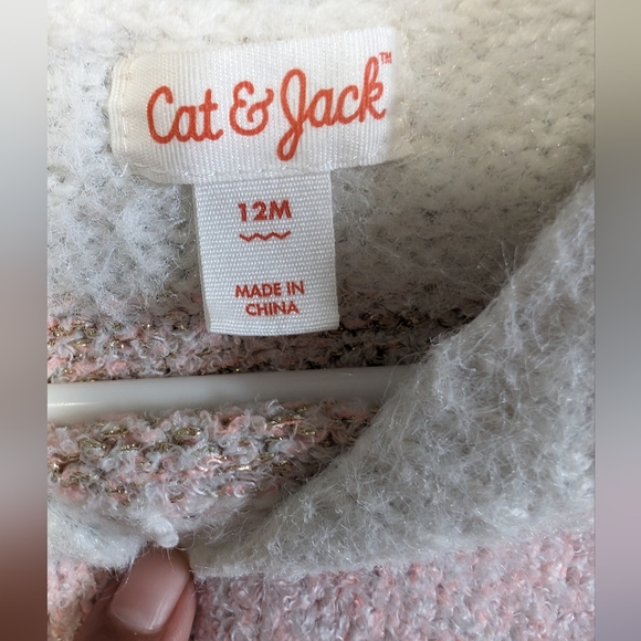 Cat & Jack girls sweater size 12 months - Picture 3 of 3